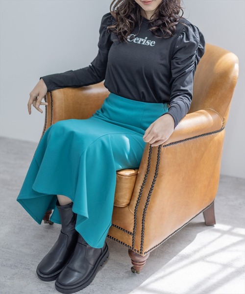 clear（クリア）の「長袖袖ギャザー刺繍カットソー（Tシャツ/カットソー・レディース・オフホワイト/ブラック・F）」の17枚目の写真