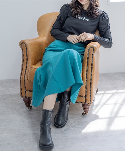 clear（クリア）の「長袖袖ギャザー刺繍カットソー（Tシャツ/カットソー・レディース・オフホワイト/ブラック・F）」の18枚目の写真