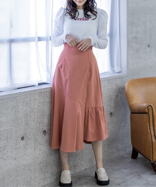 clear（クリア）の「長袖袖ギャザー刺繍カットソー（Tシャツ/カットソー・レディース・オフホワイト/ブラック・F）」の20枚目の写真