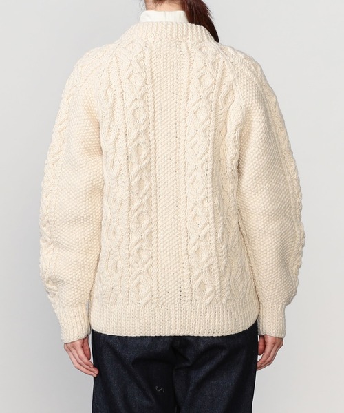 INVERALLAN(インバーアラン)の「INVERALLAN | 〈別注〉ハンドニットクルーカーディガン WOMEN(カーディガン/ボレロ・レディース・Nat・38)」の8枚目の写真