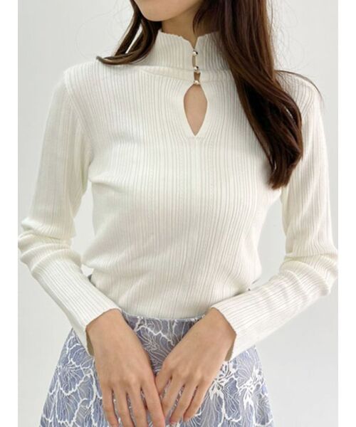 MERCURYDUO（マーキュリーデュオ）の「3WAYボタンニット（ニット/セーター・レディース・ブラック/オフホワイト/イエロー/ベージュ・FREE）」の2枚目の写真