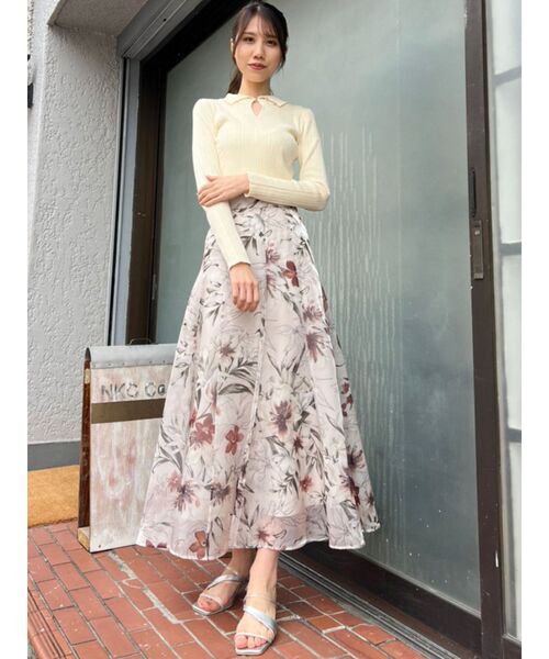 MERCURYDUO（マーキュリーデュオ）の「3WAYボタンニット（ニット/セーター・レディース・ブラック/オフホワイト/イエロー/ベージュ・FREE）」の10枚目の写真