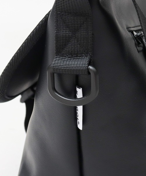 KANGOL(カンゴール)の「<A.M.S.別注> レザー調 フラップ ミニショルダーバッグ(ショルダーバッグ・メンズ・ブラック・FREE)」の18枚目の写真