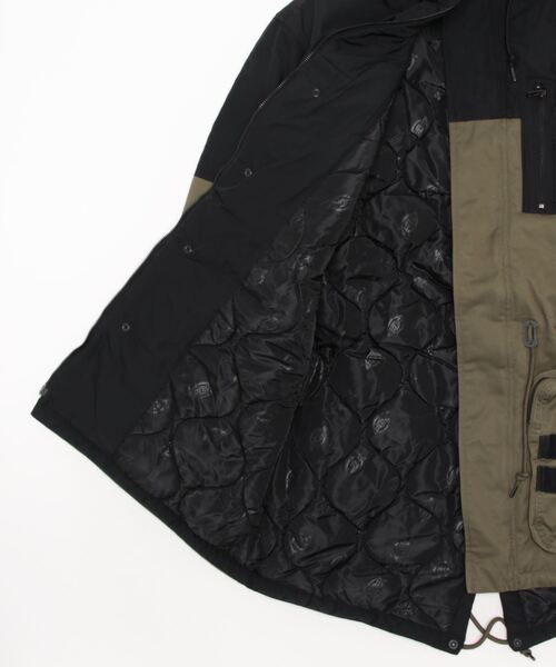 Dickies（ディッキーズ）の「ロング パッド ジャケット（モッズコート・メンズ・ブラック・MEDIUM/XX-LARGE/X-LARGE/LARGE）」の3枚目の写真