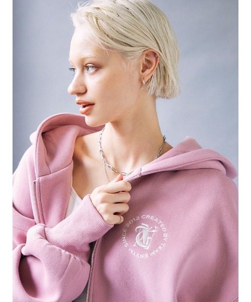 ENVYM（アンビー）の「ビッグロゴE PK（パーカー）」 - WEAR