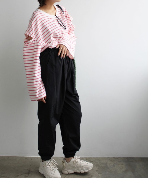 GeeRA（ジーラ）の「ナイロン素材ジョガーパンツ（その他パンツ・レディース・ブルー/ホワイト/ブラック・MEDIUM/SMALL/LARGE）」の9枚目の写真