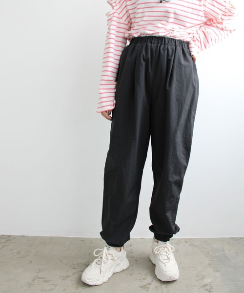 GeeRA（ジーラ）の「ナイロン素材ジョガーパンツ（その他パンツ・レディース・ブルー/ホワイト/ブラック・MEDIUM/SMALL/LARGE）」の18枚目の写真