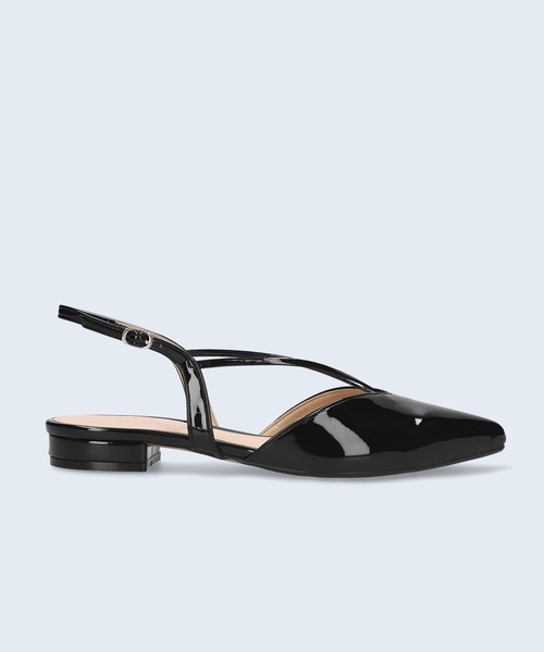 MAMIAN（マミアン）の「クロス&バックストラップ フラットパンプス（パンプス・レディース・ブラック/アニマル/グレイッシュベージュ・LL/S/M/L）」の4枚目の写真