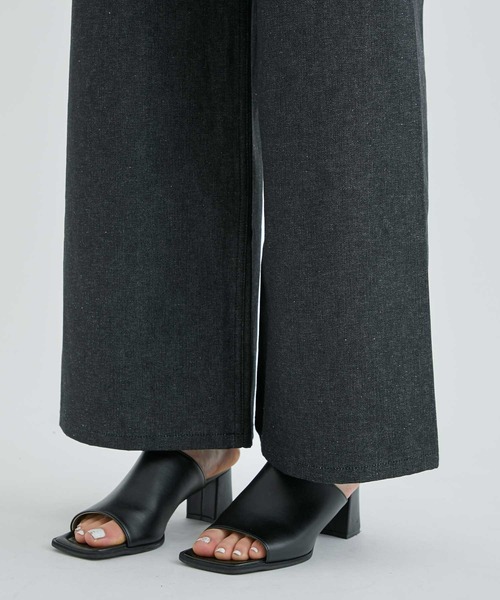 JOHN LAWRENCE SULLIVAN(ジョンローレンスサリバン)の「【JOHN LAWRENCE SULLIVAN / ジョンローレンスサリバン 】RIGID DENIM WIDE / デニムワイドパンツ(デニムパンツ・レディース・ブラック/ブルー・SMALL/X-SMALL)」の3枚目の写真