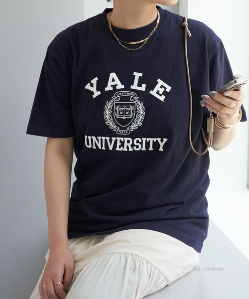 Daily russet（デイリー ラシット）の「YALE/ロゴT（Tシャツ/カットソー・レディース・ホワイト/ネイビー・FREE）」の2枚目の写真