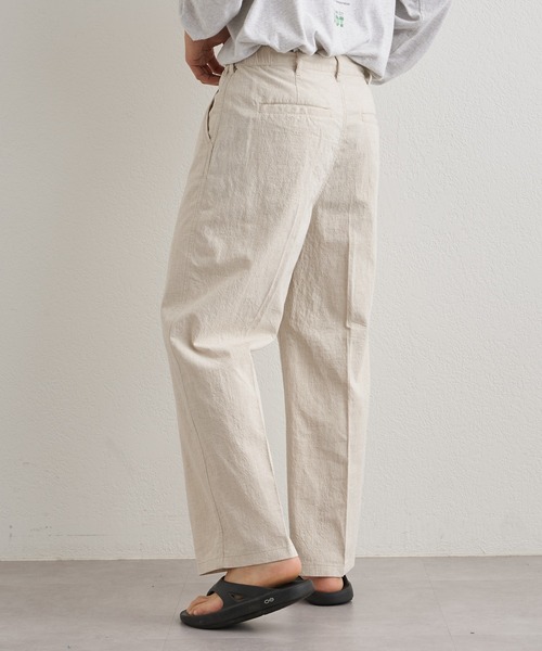 CIAOPANIC TYPY（チャオパニックティピー）の「綿麻デニムタックワイドテーパードパンツ（デニムパンツ・メンズ・アイボリー/ブラック/ネイビー・MEDIUM/LARGE）」の11枚目の写真