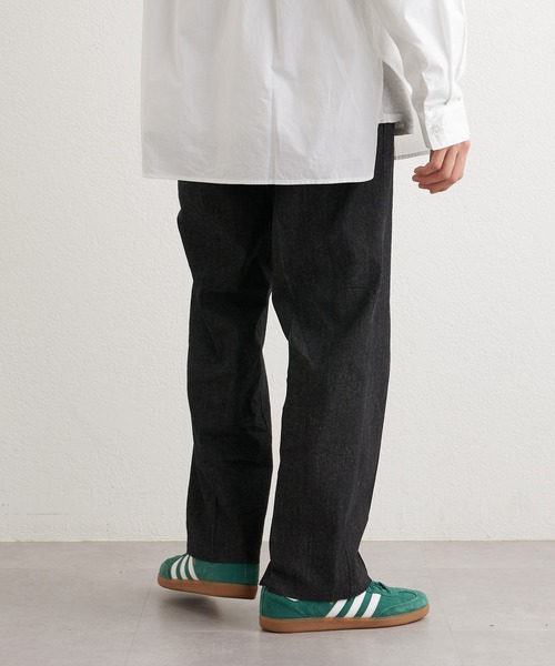 CIAOPANIC TYPY（チャオパニックティピー）の「綿麻デニムタックワイドテーパードパンツ（デニムパンツ・メンズ・アイボリー/ブラック/ネイビー・MEDIUM/LARGE）」の17枚目の写真