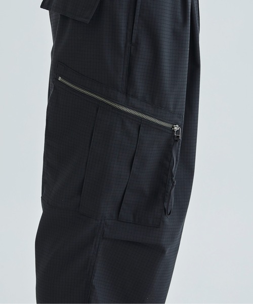 Product Twelve(プロダクトトゥエルブ)の「【Product Twelve / プロダクトトゥエルブ】T/W Dot Air CARGO PANTS(カーゴパンツ・メンズ・ブラック/グレー・2/3)」の14枚目の写真