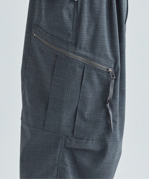 Product Twelve(プロダクトトゥエルブ)の「【Product Twelve / プロダクトトゥエルブ】T/W Dot Air CARGO PANTS(カーゴパンツ・メンズ・ブラック/グレー・2/3)」の6枚目の写真