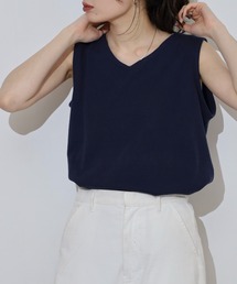 atONE Vネックワッフルタンクトップ