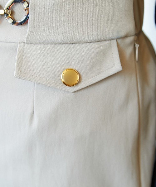 Le temps riche（ルタンリッシュ）の「チェーン使い金ボタンマリンパンツ　＜Le temps riche＞（スラックス・レディース・ベージュ/ネイビー・M/S/L/LL）」の15枚目の写真