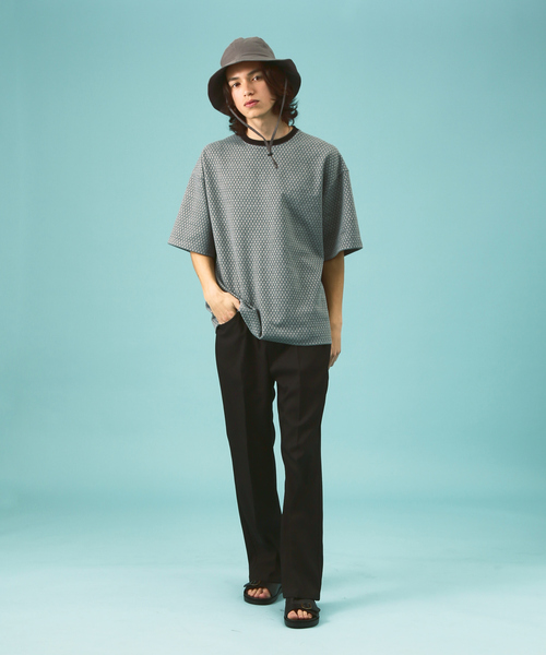 Revo.(レボ)の「RVダイヤジャガードルーズSS(Tシャツ/カットソー・メンズ・ブラック/ネイビー/ブルー・M/L)」の4枚目の写真