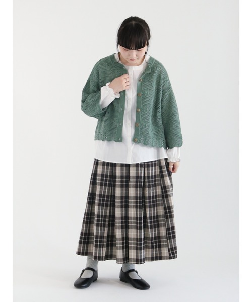 Samansa Mos2(サマンサ モスモス)の「柄アソートレース付V切替ブラウス(シャツ/ブラウス・レディース・ブラック/ブルー/オフホワイト/チャコール・フリ-)」の10枚目の写真