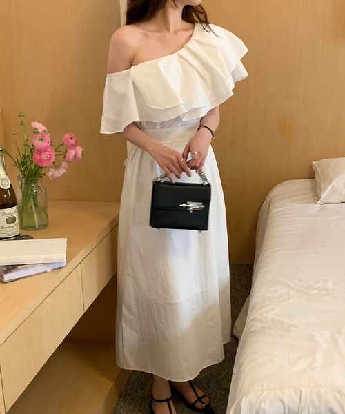 Jasmine Grandiflorum（ジャスミングランディフローラム）の「【Jasmine】フリルワンショルダーシャツワンピース（シャツワンピース・レディース・ブラック/ホワイト・FREE）」の19枚目の写真