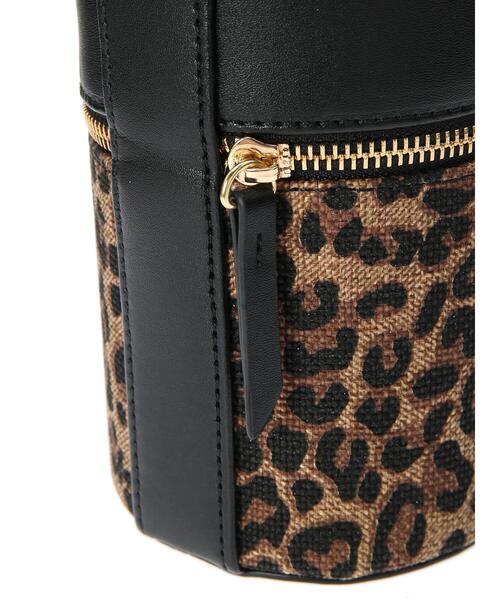 Te chichi(テチチ)の「バニティ2WAYバッグ(ハンドバッグ・レディース・オフホワイト/オリーブ/ブラック・F)」の14枚目の写真