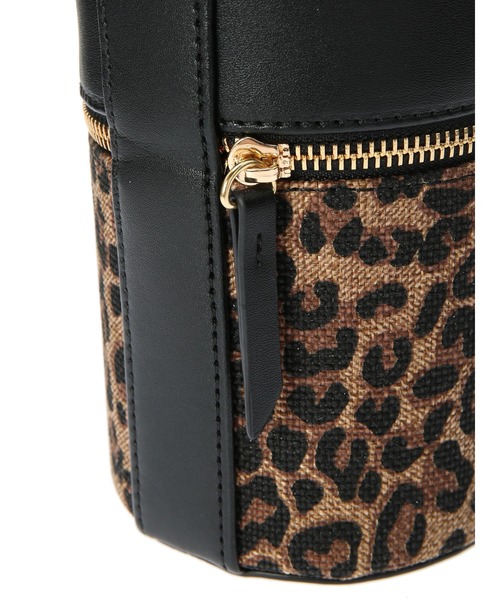 Te chichi(テチチ)の「バニティ2WAYバッグ(ハンドバッグ・レディース・オフホワイト/オリーブ/ブラック・F)」の22枚目の写真