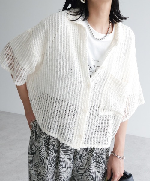 ELENCARE DUE（エレンカーレデュエ）の「・ELENCARE　DUE　メッシュレースシャツ（シャツ/ブラウス・レディース・ブラック/アイボリー・FREE）」の2枚目の写真