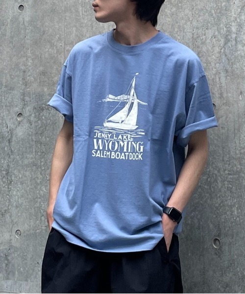 niko and...（ニコアンド）の「レトロデザインプリントＴ（Tシャツ/カットソー・メンズ・チャコール/その他1/その他2/ブルー/イエロー/オレンジ・LARGE/MEDIUM）」の3枚目の写真