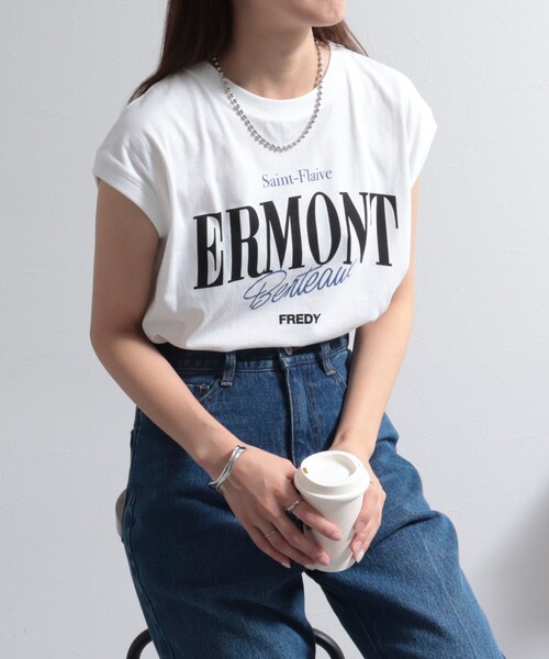 fredy emue（フレディエミュ）の「ロゴプリントフレンチTシャツ（Tシャツ/カットソー・レディース・ライトグレー/オフホワイト/チャコールグレー・38）」の8枚目の写真