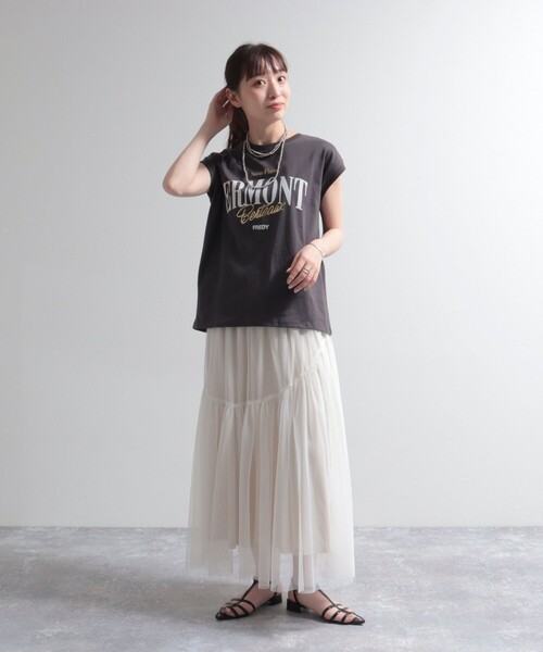 fredy emue（フレディエミュ）の「ロゴプリントフレンチTシャツ（Tシャツ/カットソー・レディース・ライトグレー/オフホワイト/チャコールグレー・38）」の12枚目の写真