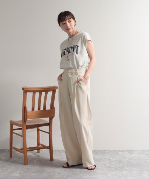 fredy emue（フレディエミュ）の「ロゴプリントフレンチTシャツ（Tシャツ/カットソー・レディース・ライトグレー/オフホワイト/チャコールグレー・38）」の22枚目の写真