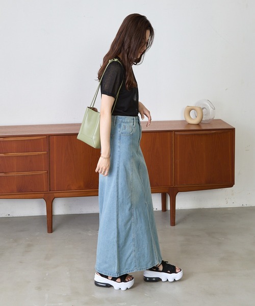 Shelly island（シェリーアイランド）の「デニムロングスカート（デニムスカート・レディース・ライトブルー・FREE）」の11枚目の写真