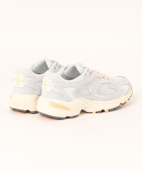 DISCOAT（ディスコート）の「New Balance ML725I（スニーカー・メンズ・ライトグレー・23.5cm/24.5cm/27.5cm/25.5cm/26.5cm）」の3枚目の写真