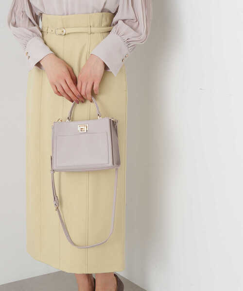 NATURAL BEAUTY BASIC（ナチュラルビューティーベーシック）の「◇【美人百花12月号・Oggi掲載】ブリジットショルダー（ショルダーバッグ・レディース・ブラック/グレー/ボルドー/ブルー・ﾌﾘ-）」の6枚目の写真