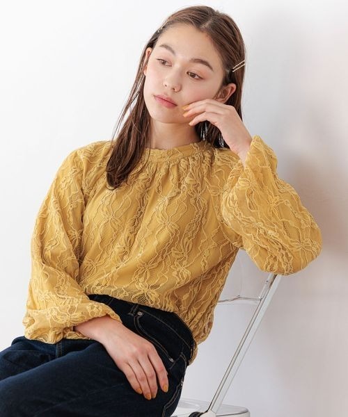 mysty woman（ミスティウーマン）の「起毛レースボリュームスリーブブラウス　974827（シャツ/ブラウス・レディース・マスタード/アイボリー/ブラック・FREE）」の8枚目の写真