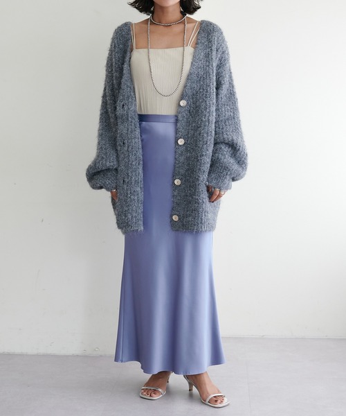 LARUTA(ラルータ)の「【LARUTA】サテンナロースカート(スカート・レディース・ブラック/ブルー/オフホワイト・SMALL/MEDIUM/LARGE)」の19枚目の写真