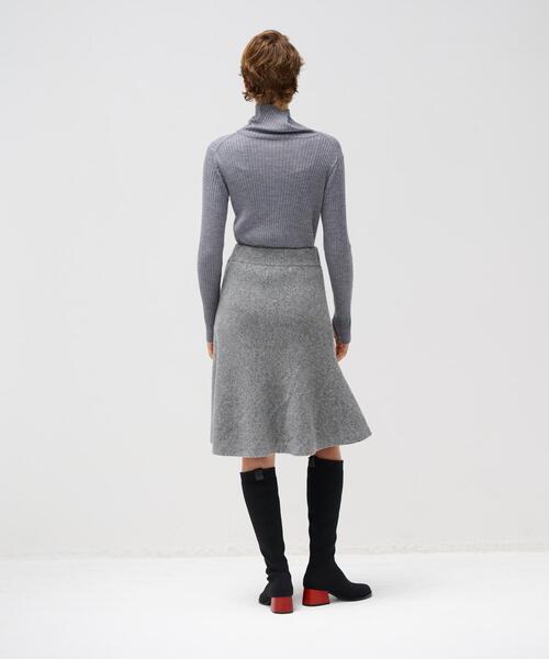 LANVIN en Bleu(ランバンオンブルー)の「ペプラムニットスカート(スカート・レディース・チャコールグレー/グレー・38)」の7枚目の写真