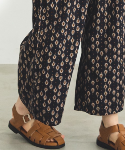 pairmanon（ペアマノン）の「総柄裾フレアガウチョパンツ（その他パンツ・レディース・イエロー系その他/ホワイト系その他2/ブルー系その他/テラコッタ/ブラウン系その他3・FREE）」の18枚目の写真