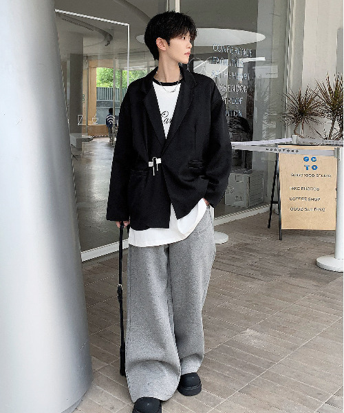 neos（ネオス）の「【neos -addictive design-】ルーズシルエット パッドロック チャーム テーラード ジャケット（テーラードジャケット・メンズ・ホワイト/ブラック・LARGE/MEDIUM/X-LARGE）」の4枚目の写真