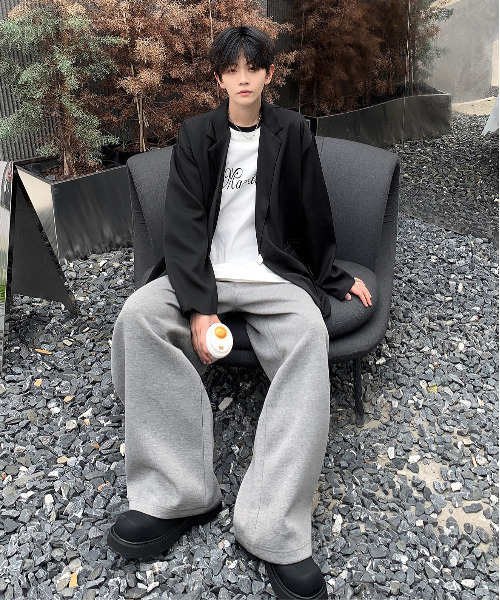 neos（ネオス）の「【neos -addictive design-】ルーズシルエット パッドロック チャーム テーラード ジャケット（テーラードジャケット・メンズ・ホワイト/ブラック・LARGE/MEDIUM/X-LARGE）」の8枚目の写真