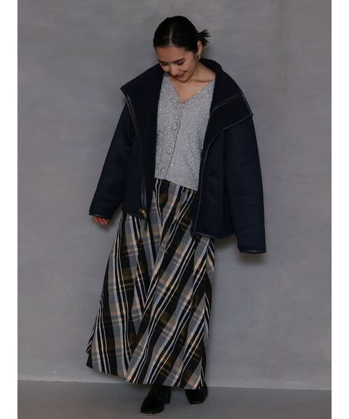 LAGUNAMOON（ラグナムーン）の「リバーシブルフェイクムートンボアブルゾン（ムートンコート・レディース・ホワイト/ネイビー/ベージュ・FREE）」の5枚目の写真