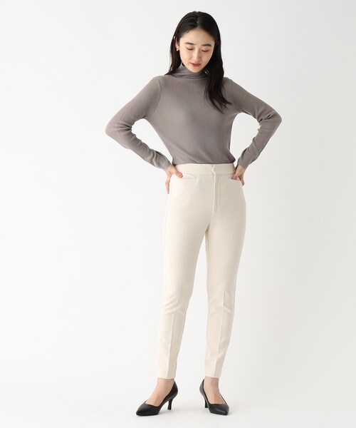 OPAQUE.CLIP（オペークドットクリップ）の「◆シアーハイネックリブニット【洗濯機洗い可】（ニット/セーター・レディース・グレー/スモーキーグリーン系/ブラック/ブルー・38/40）」の5枚目の写真