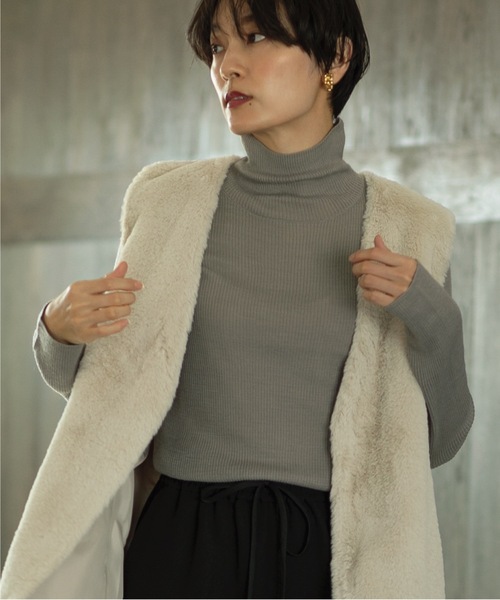 OPAQUE.CLIP（オペークドットクリップ）の「◆シアーハイネックリブニット【洗濯機洗い可】（ニット/セーター・レディース・グレー/スモーキーグリーン系/ブラック/ブルー・38/40）」の2枚目の写真