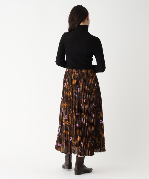 OPAQUE.CLIP（オペークドットクリップ）の「◆シアーハイネックリブニット【洗濯機洗い可】（ニット/セーター・レディース・グレー/スモーキーグリーン系/ブラック/ブルー・38/40）」の12枚目の写真