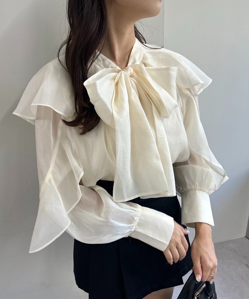 one after another NICE CLAUP（ワンアフターアナザーナイスクラップ）の「リボンアソートブラウス（シャツ/ブラウス・レディース・ホワイト系その他2/アイボリー/ホワイト系その他3・FREE）」の2枚目の写真