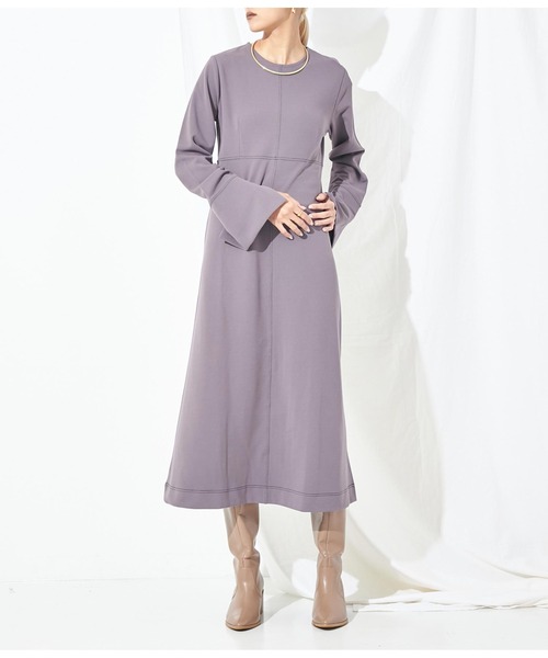 Settimissimo（セッティミッシモ）の「配色ステッチ マキシ丈 ワンピース クルーネック 長袖（ワンピース・レディース・グレー/ブラック・FREE）」の2枚目の写真