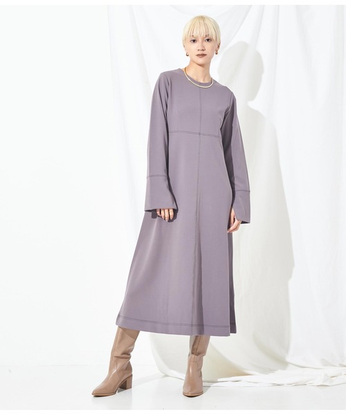 Settimissimo（セッティミッシモ）の「配色ステッチ マキシ丈 ワンピース クルーネック 長袖（ワンピース・レディース・グレー/ブラック・FREE）」の19枚目の写真