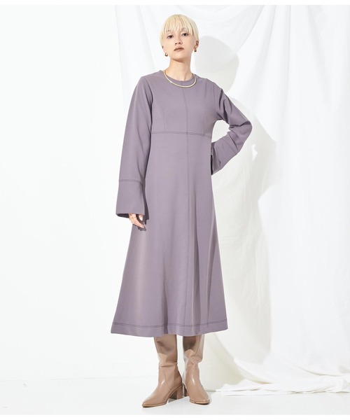 Settimissimo（セッティミッシモ）の「配色ステッチ マキシ丈 ワンピース クルーネック 長袖（ワンピース・レディース・グレー/ブラック・FREE）」の18枚目の写真