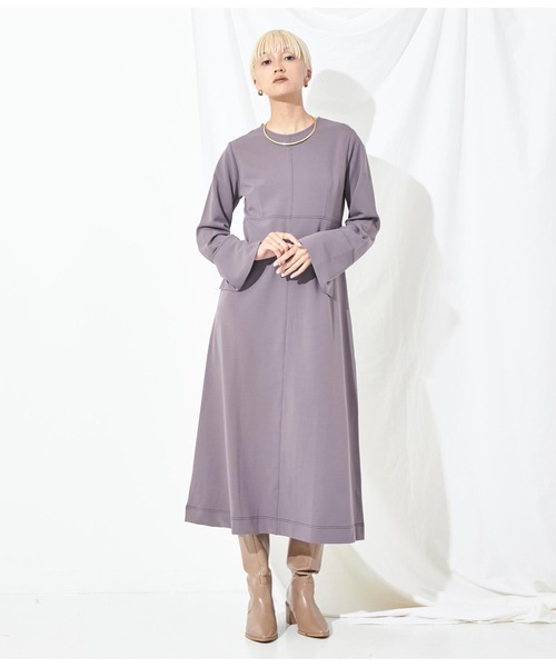 Settimissimo（セッティミッシモ）の「配色ステッチ マキシ丈 ワンピース クルーネック 長袖（ワンピース・レディース・グレー/ブラック・FREE）」の16枚目の写真