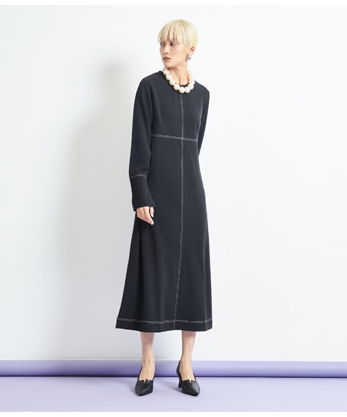 Settimissimo（セッティミッシモ）の「配色ステッチ マキシ丈 ワンピース クルーネック 長袖（ワンピース・レディース・グレー/ブラック・FREE）」の11枚目の写真