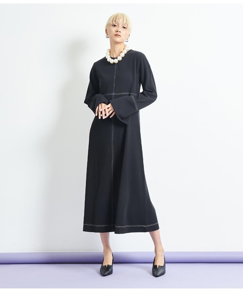 Settimissimo（セッティミッシモ）の「配色ステッチ マキシ丈 ワンピース クルーネック 長袖（ワンピース・レディース・グレー/ブラック・FREE）」の10枚目の写真